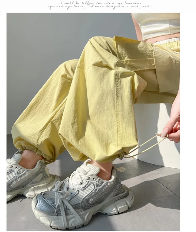 2025 Summer Dopamine Colorful High-Waist Street Cargo Pants Detail