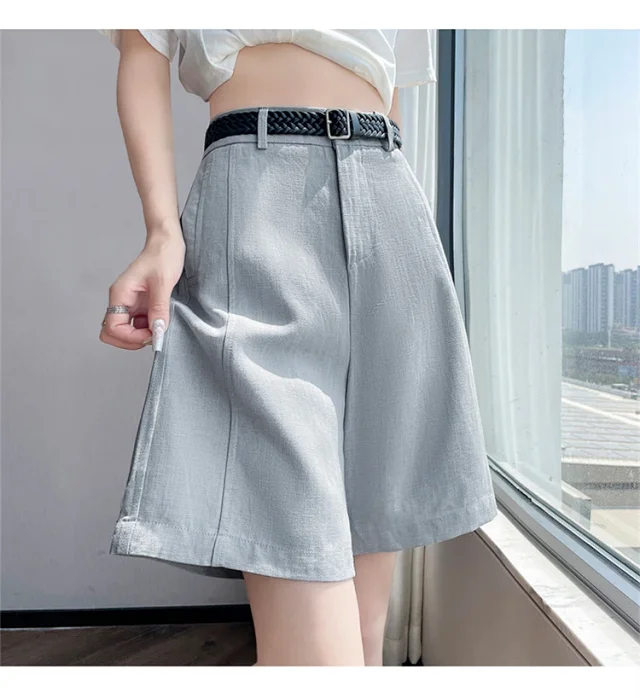 Japanese Retro Linen Suit Shorts for Women Detail