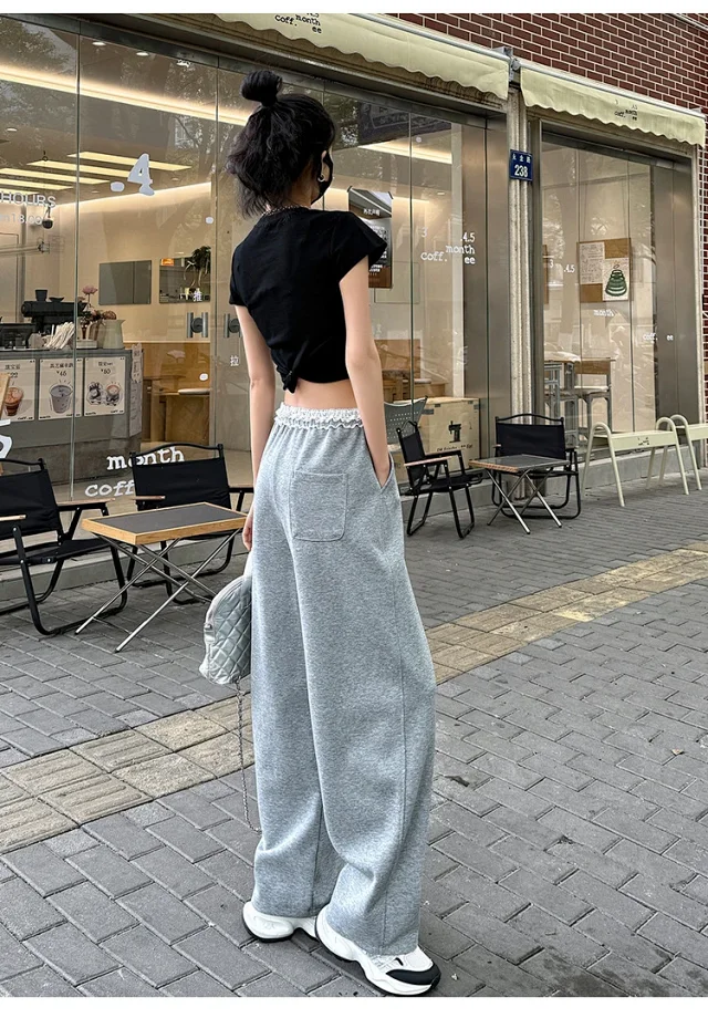Banana Deconstructed Wide Legs Lace Pants Detail