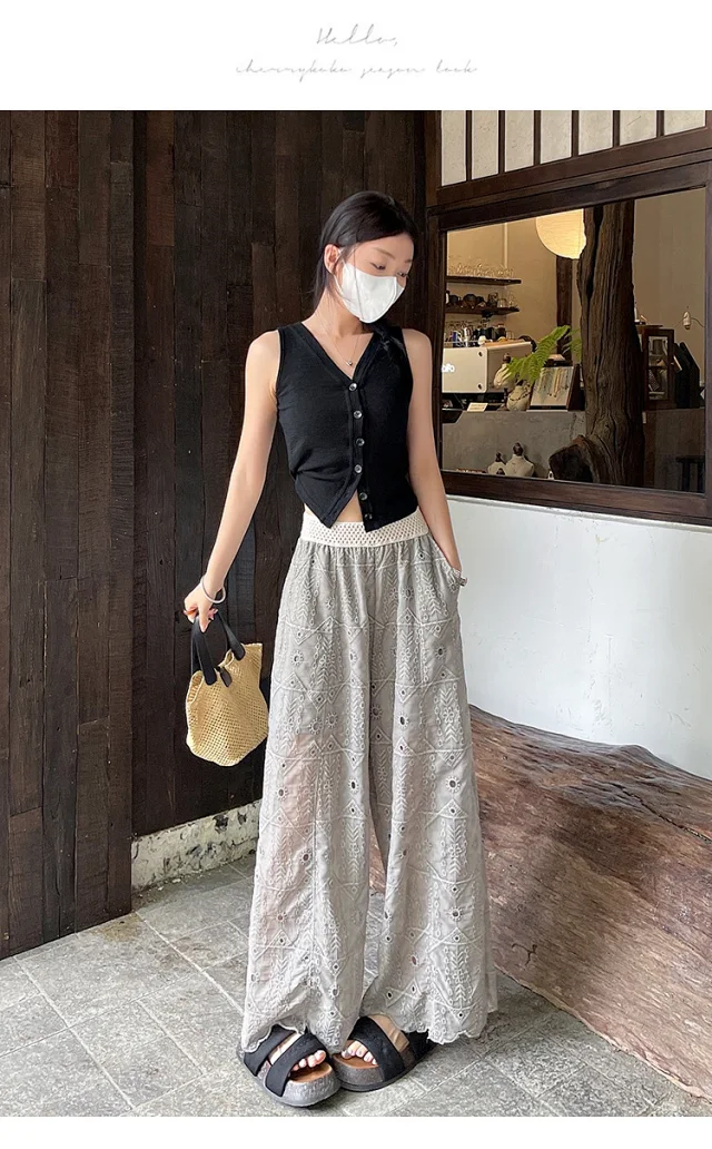 Women's Summer Thin High - End Lace Cropped Pants Detail
