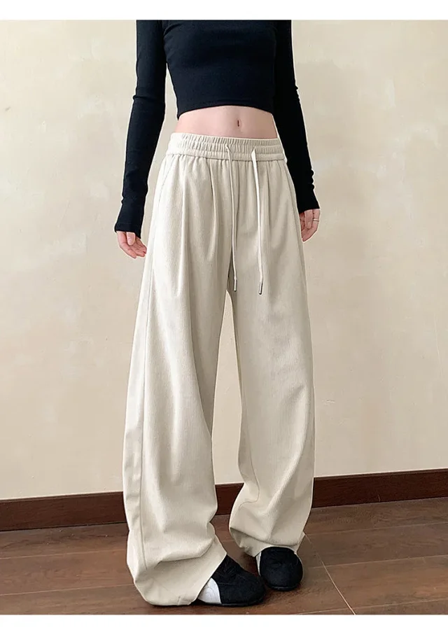 Khaki Wide-Leg Sport Pants Detail