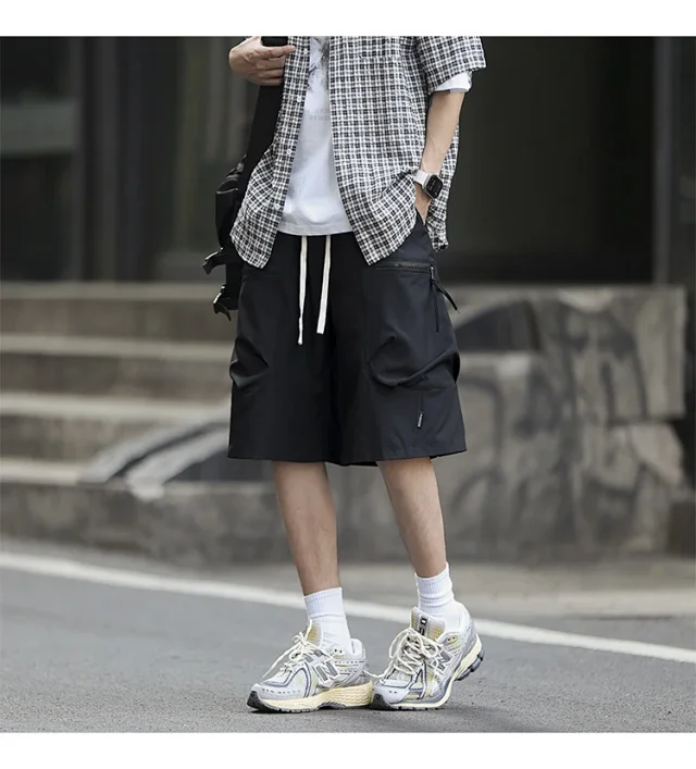 Men's Summer Ice Silk Sports Shorts Detail
