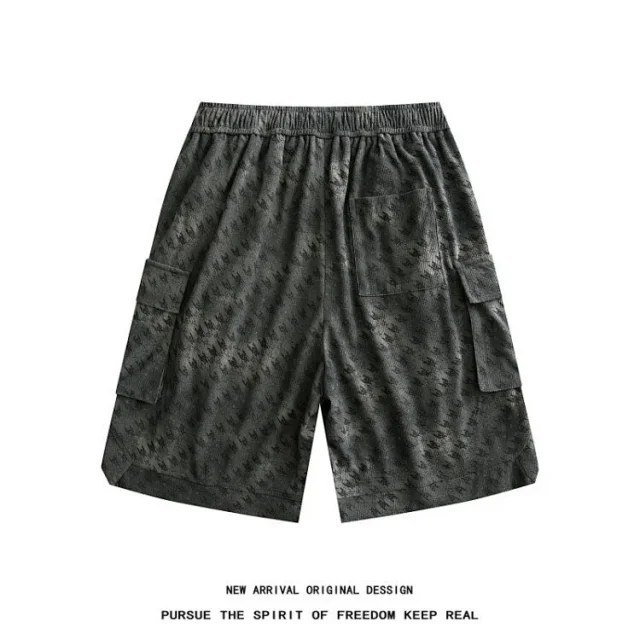 Full - Print Utility Shorts for Men Detail