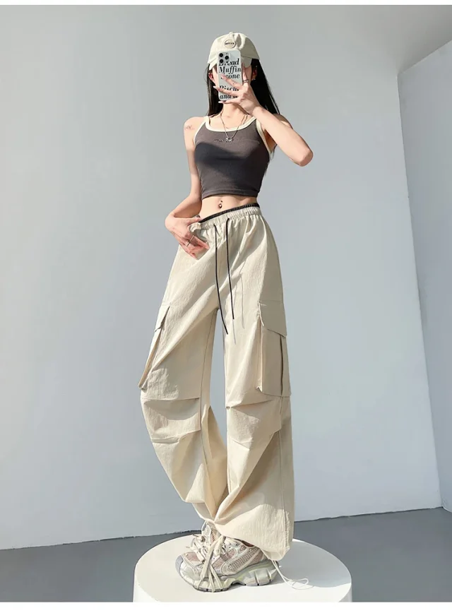 2025 Summer Dopamine Colorful High-Waist Street Cargo Pants Detail