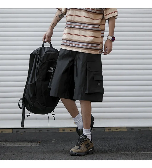 Men's Retro Big Pocket Shorts Detail