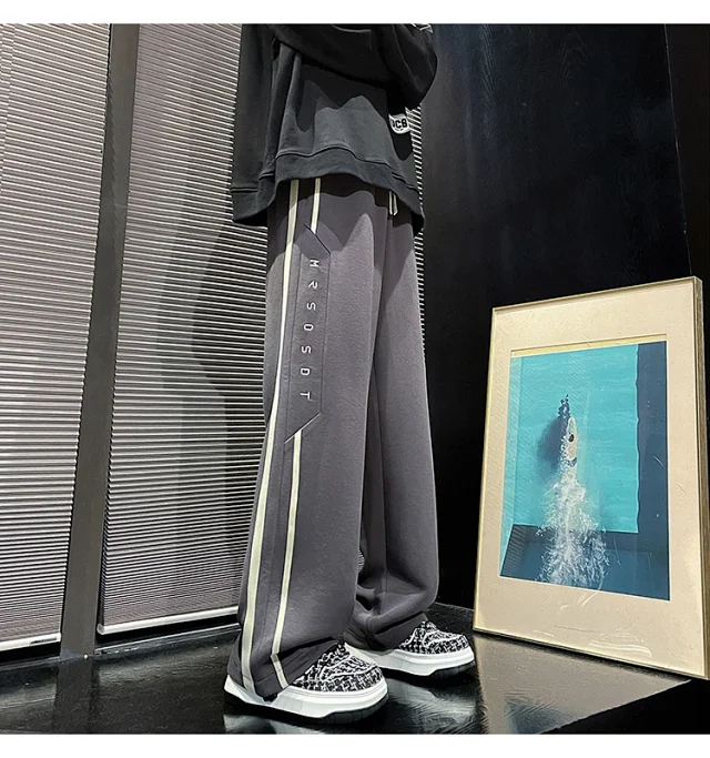 2025 Men's Sweatpants Oversize Loose Straight Trousers Detail