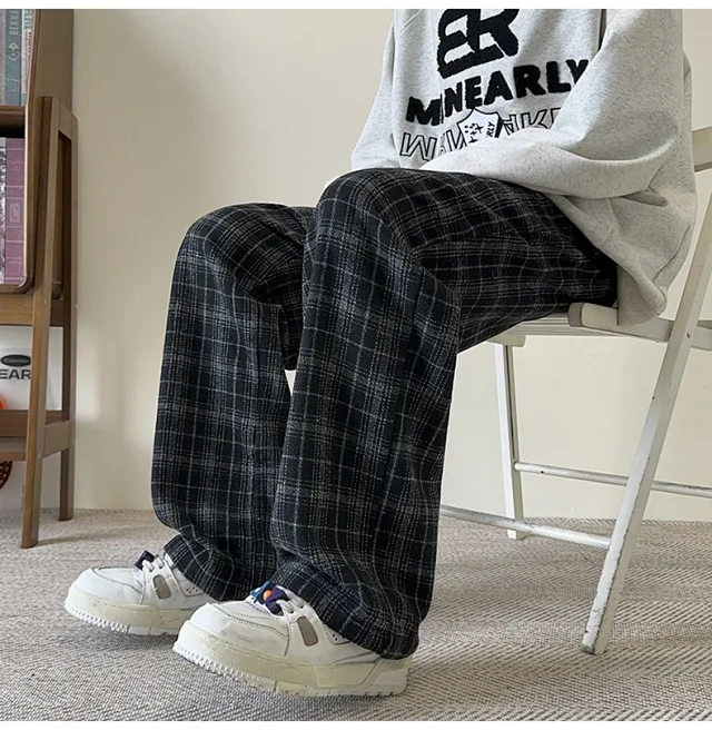 Men's Spring/Fall Contrast Check Wool Trousers Detail