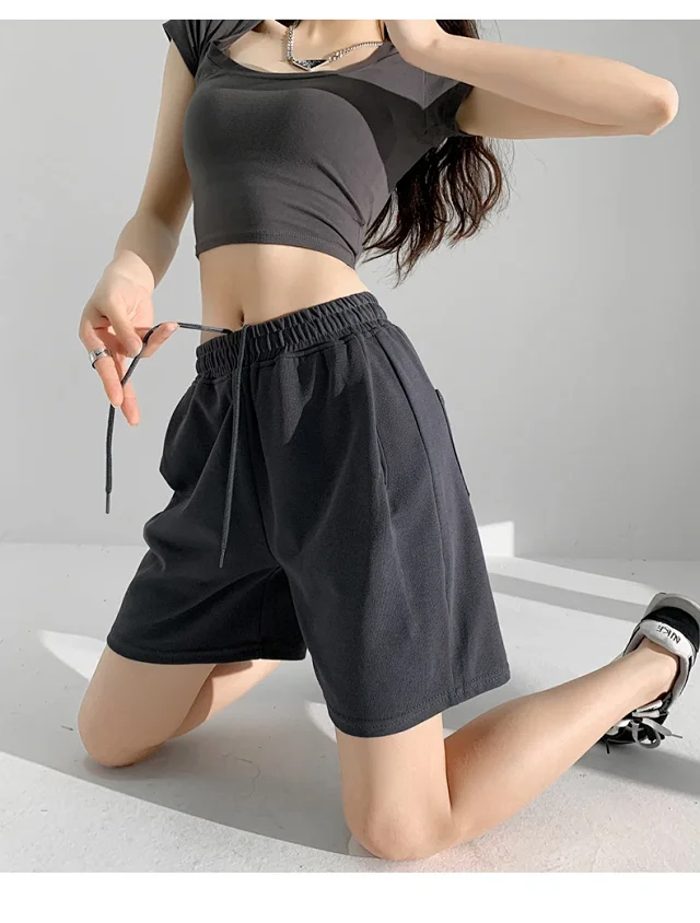 American Retro Wide-leg Casual Shorts Detail