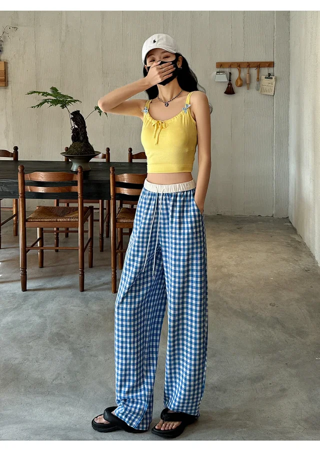 2025 Pink Plaid Wide-Leg Pants for Women Detail