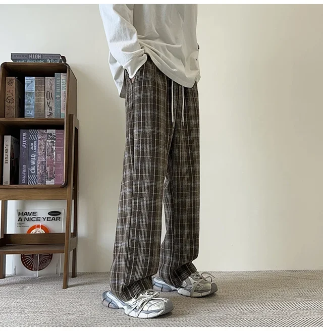 Men's Spring/Fall Contrast Check Wool Trousers Detail