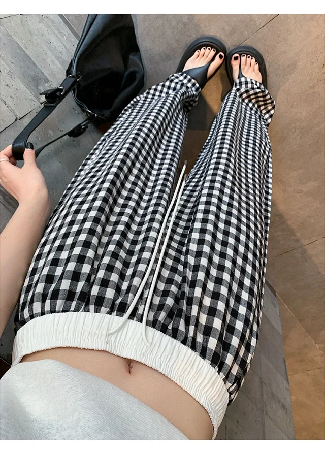2025 Pink Plaid Wide-Leg Pants for Women Detail