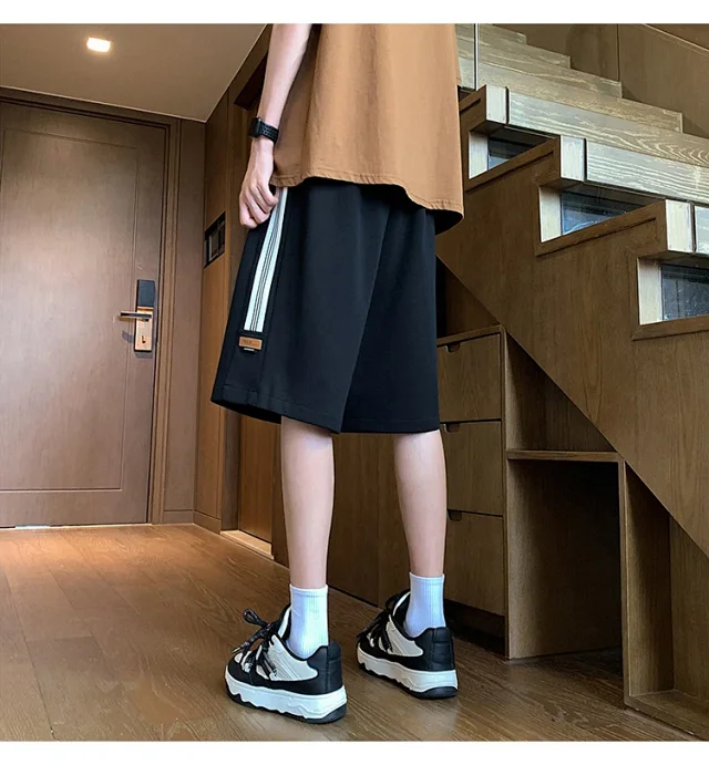 2025 Men's Summer Loose Straight Shorts Detail