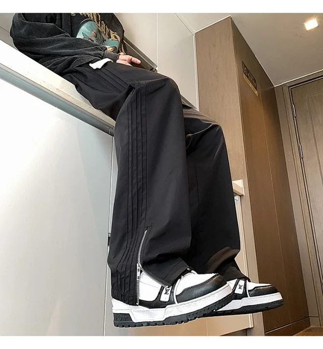 Men's Spring Waterproof Cargo Pants Detail