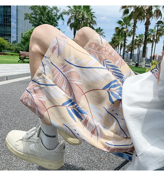 Men's Summer Thin Ice Silk Quick-dry Beach Pants Detail