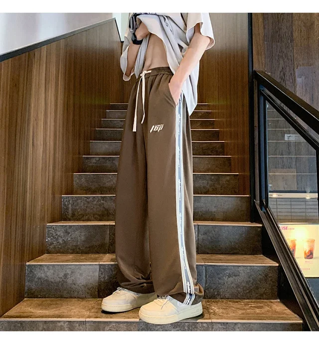 Men's Summer Loose Straight Leg Pants Detail