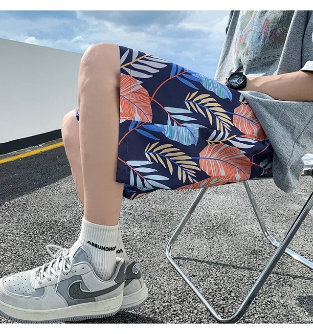 Men's Summer Thin Ice Silk Quick-dry Beach Pants Detail