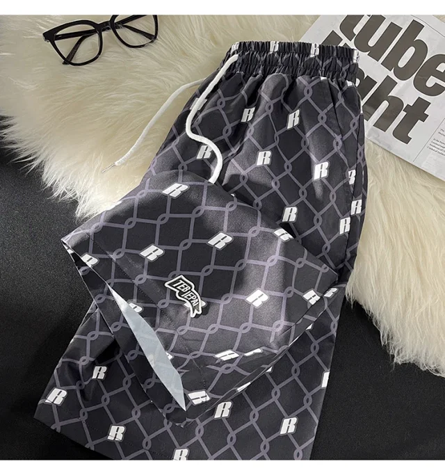 Men's Summer Plaid Patchwork Beach Shorts Detail