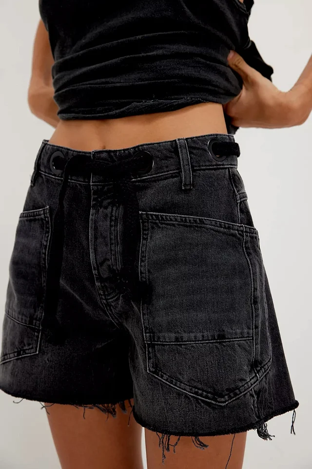 European and American Casual Drawstring Denim Shorts for Women Detail