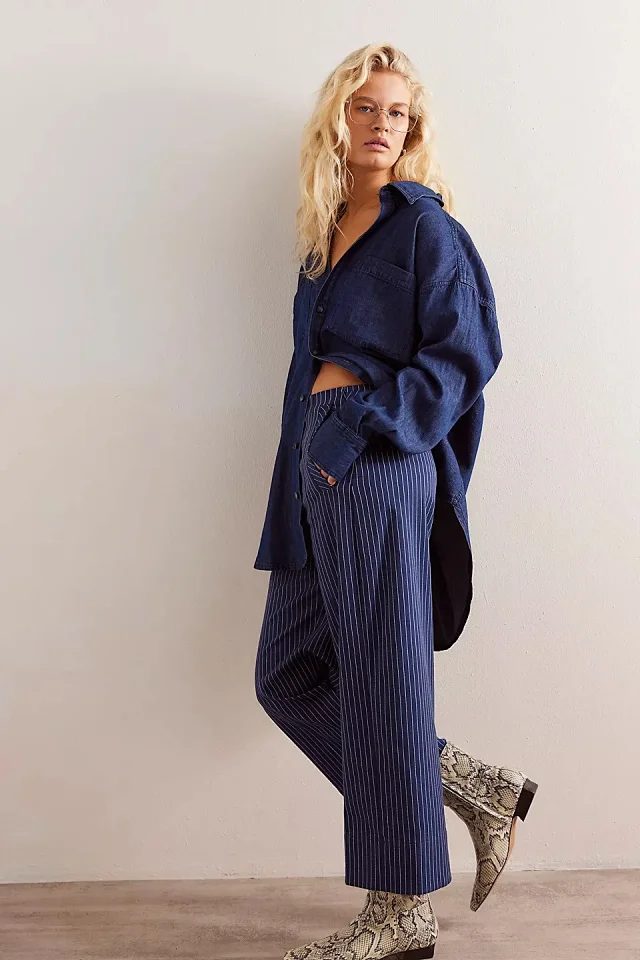 Amazon Hot Selling Loose Denim Shirt for Women Detail