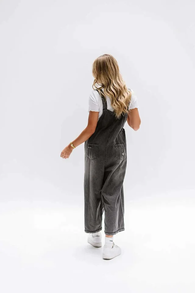 Vintage Distressed Wide-Leg Denim Overalls for Women Detail