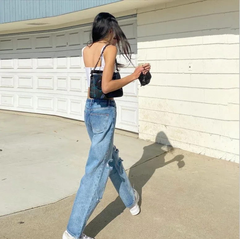 High-waist Butt-lifting Ripped Jeans (Women)