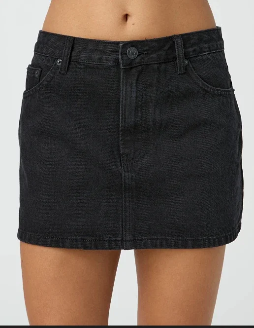 Manufacturer Direct: TEMU/SpeedSell/Amazon Slim Fit Casual Stretch Denim Mini Skirt for Women Detail