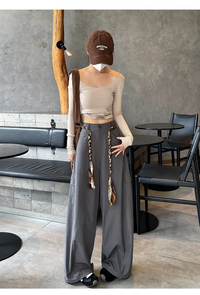 2025 Women's High-Waist Baggy Wide-Leg Cargo Pants Detail