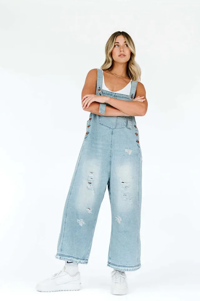 Vintage Distressed Wide-Leg Denim Overalls for Women Detail