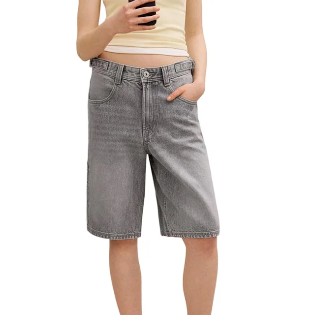 European&American Loose Denim Capris Detail