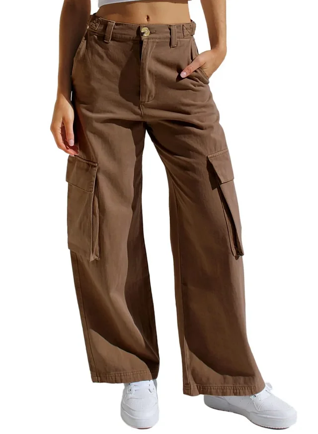Eaby Multi - Pocket Cargo Jeans for Women Detail