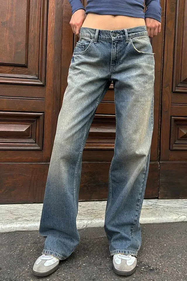 Retro Gray Distressed Wide-Leg High-Waist Jeans Detail