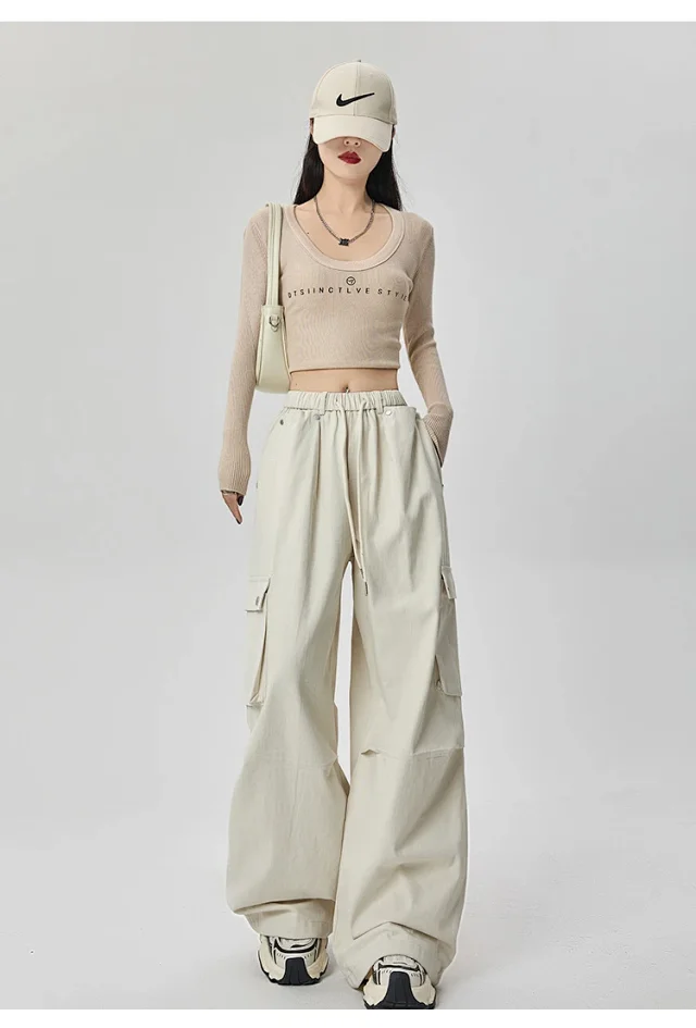 2025 Fall Women's American Streetwear Straight Cargo Pants Detail