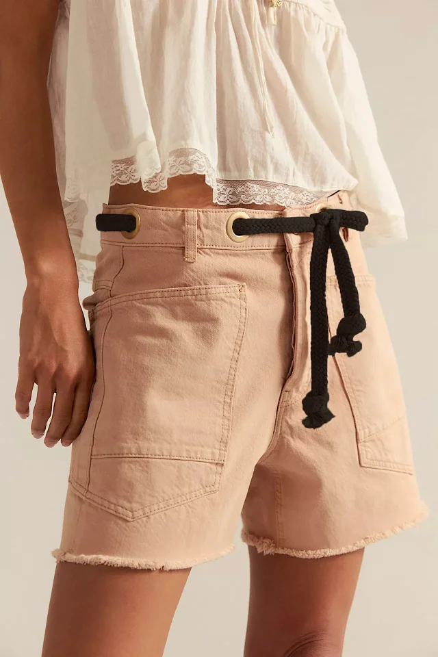 European and American Casual Drawstring Denim Shorts for Women Detail