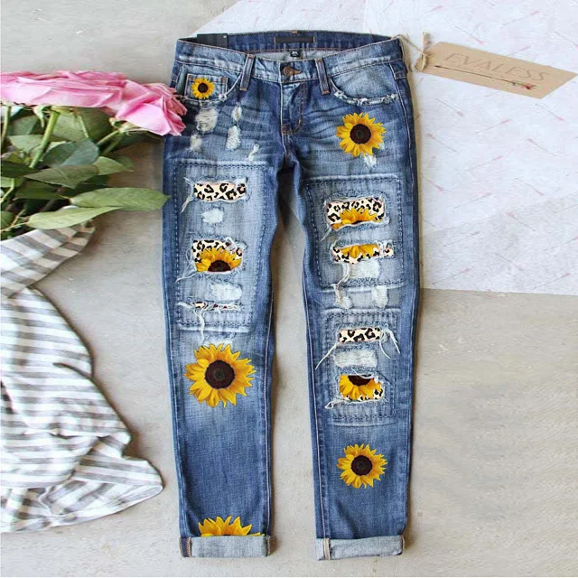 Fashion Slim Printed Denim Pants for Women Detail