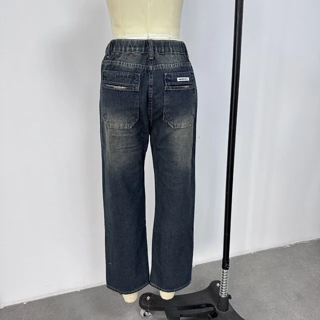 Vintage Design Wide-Leg Pants Detail