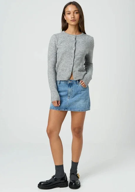 Manufacturer Direct: TEMU/SpeedSell/Amazon Slim Fit Casual Stretch Denim Mini Skirt for Women Detail