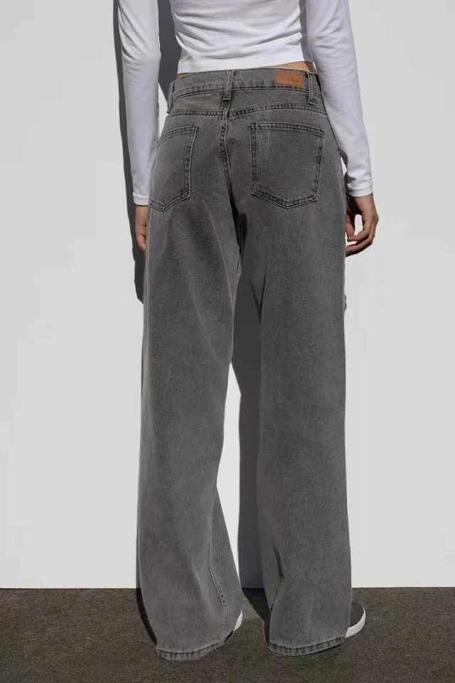 Retro Gray Distressed Wide-Leg High-Waist Jeans Detail