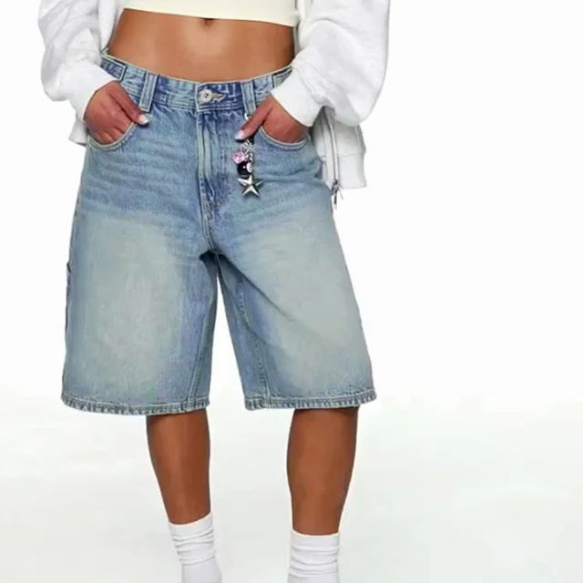 European&American Loose Denim Capris Detail