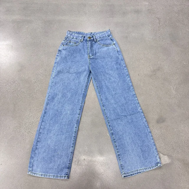 High-Waist Ripped Skinny Jeans for Women Detail