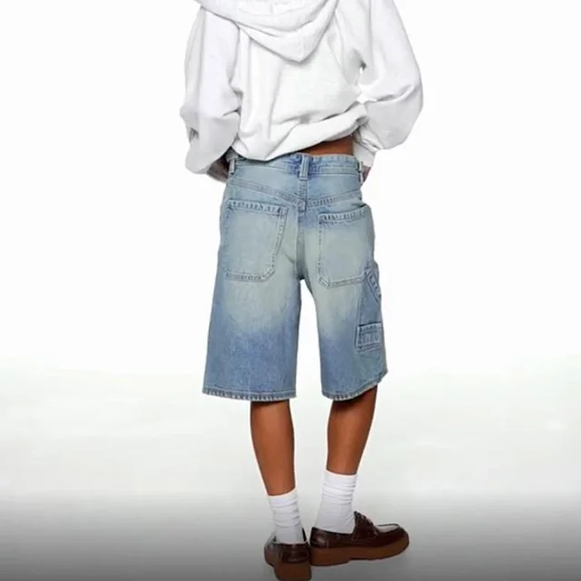 European&American Loose Denim Capris Detail