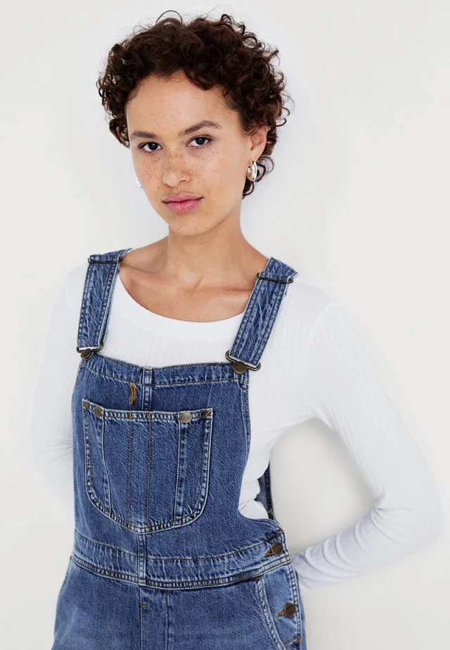 Stylish Loose Denim Overalls for Women Detail