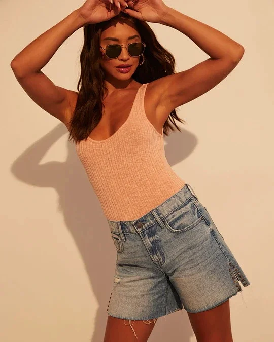 H&M Women's Denim Shorts with Raw Hem Detail