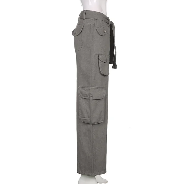 Trendy Women's Gray Wide-Leg Cargo Pants Detail