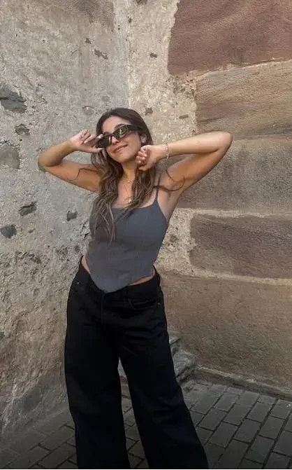 Vintage Loose High-Waist Wide-Leg Pants for Women Detail