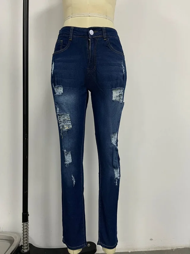 High - waist Ripped Stretch Jeans for Women Detail