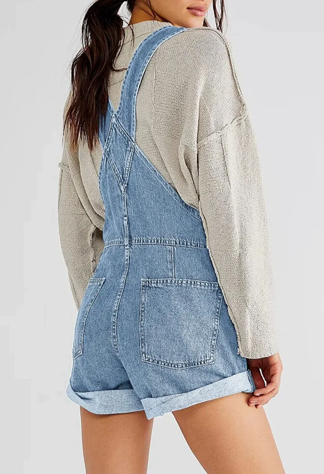 Loose Multi - Pocket Bib Jeans for Women (European & American) Detail
