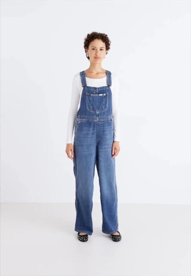 Stylish Loose Denim Overalls for Women Detail