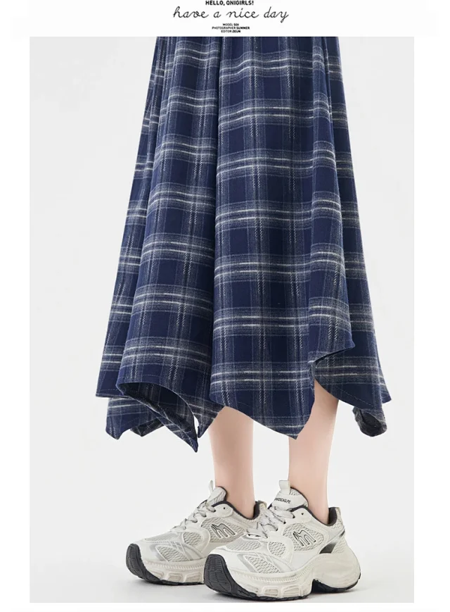 Plaid A-line Skirt for Women Autumn New Detail