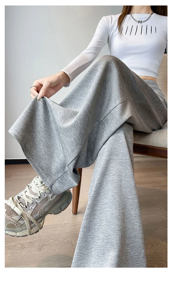 Grey American-style Women's Sweatpants Detail