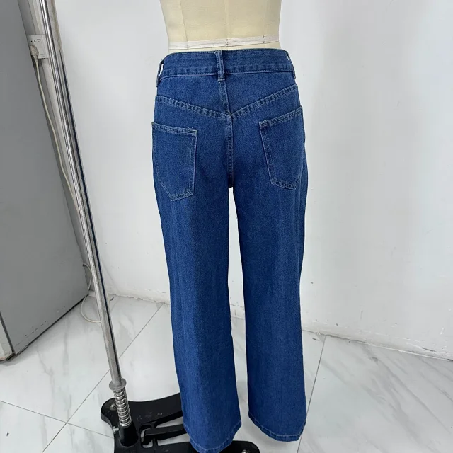 European-American Retro Wide-Leg Denim Pants Detail